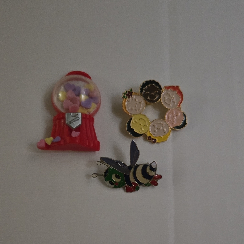Lot Of Miscellenous Lapel Pins